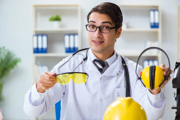 ESPECIALIZAÇÃO EM ENFERMAGEM DO TRABALHO E SAÚDE OCUPACIONAL