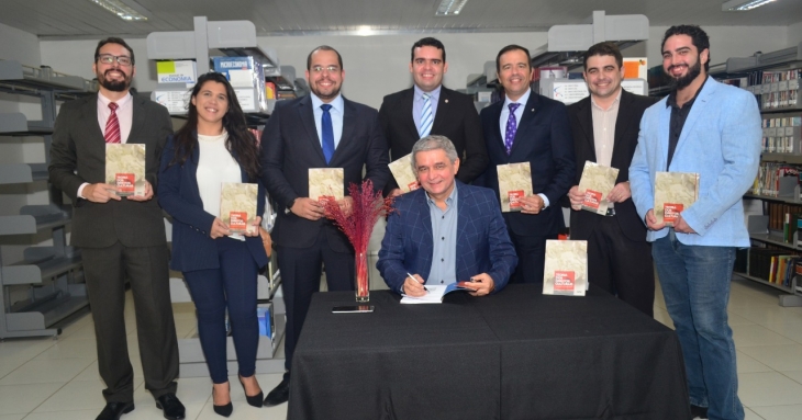 Lançamento do Livro do Dr Humberto Cunha